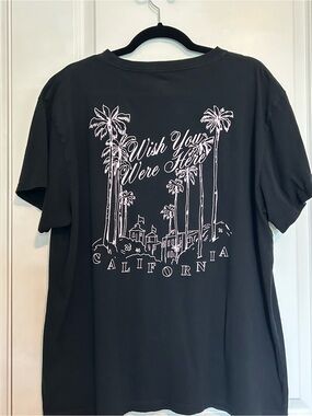PINK Victoria's Secret Wish You Were Here Campus Tee